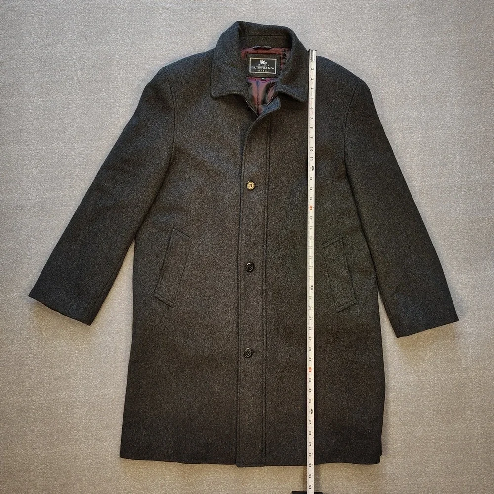 FR Tripler & Co Classic Charcoal Wool Blend Water Repellent Overcoat 42L